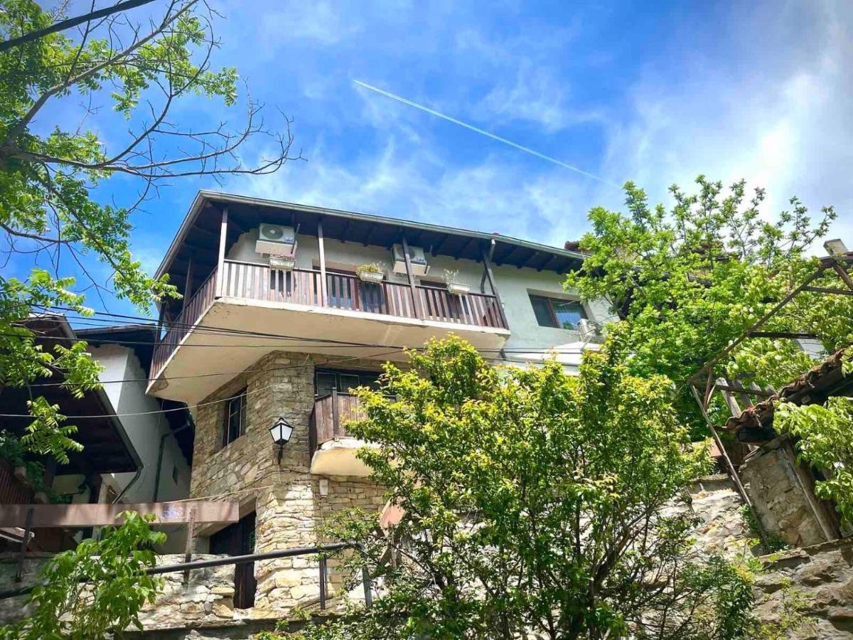 The Green Guest House Of Veliko Tarnovo-Amazing View, Top Location Exteriér fotografie